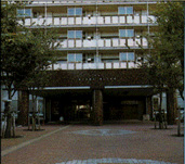 画像:津田図書館 外観